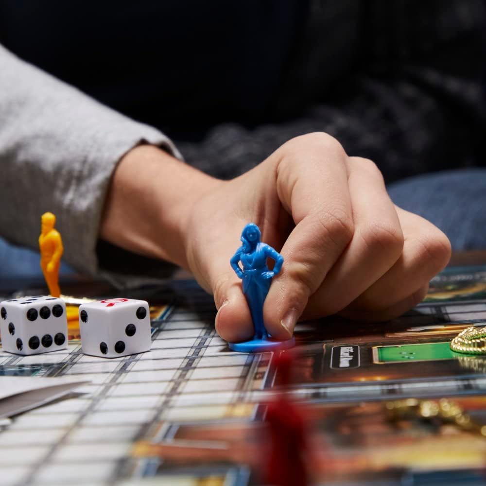 Clue Classic Mystery Board Game for Kids and Family Italy