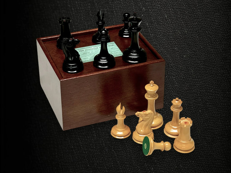 1850 London Chessmen Italian Retro Chessboard and Slide Top Box