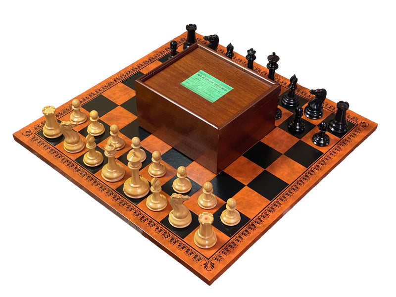 1850 London Chessmen Italian Retro Chessboard and Slide Top Box