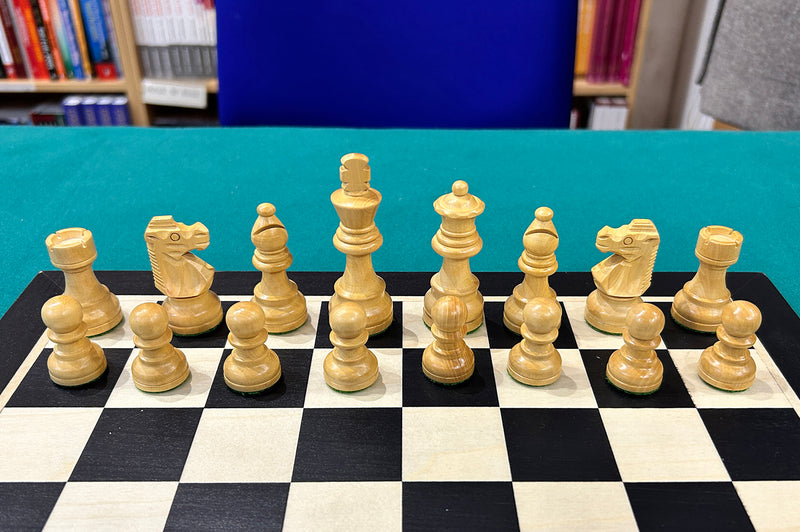 Classic Staunton Ebonised Chess Pieces 3" King